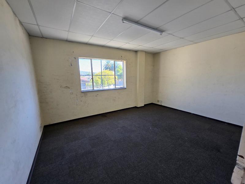 To Let commercial Property for Rent in Beaconvale Western Cape